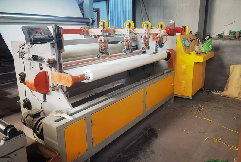 Γιατί να επιλέξετε μια γραμμή παραγωγής αδιάβροχης μεμβράνης πολυβινυλοχλωριδίου (PVC) για σύγχρονα κατασκευαστικά έργα;