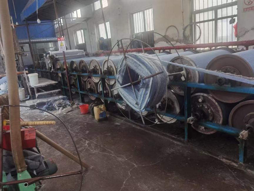 Αδιάβροχη μεμβράνη ενισχυμένη με υαλοβάμβακα