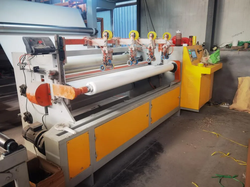 TPO και εσωτερικά ενισχυμένη γραμμή παραγωγής αδιάβροχης μεμβράνης TPO